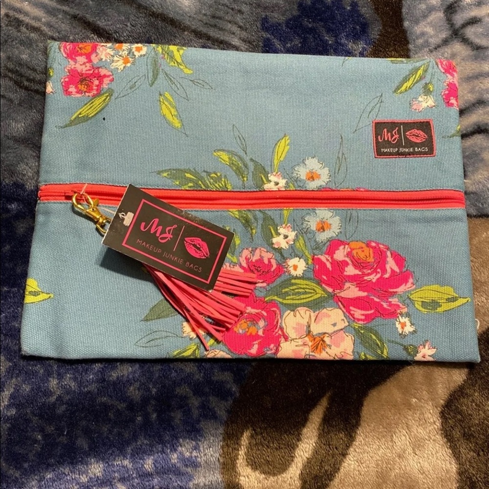Makeup Junkie bag
